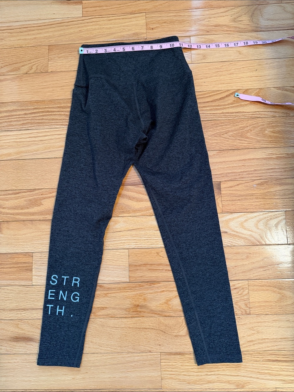 Women’s good hYOUman Charcoal 'STRENGTH.' Graphic Leggings